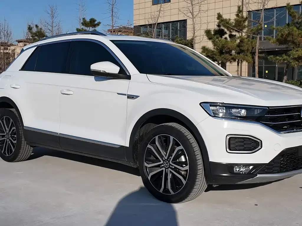 Volkswagen T-Roc — фото 3