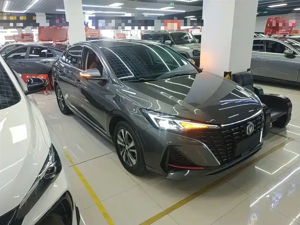 Changan Eado — фото 4