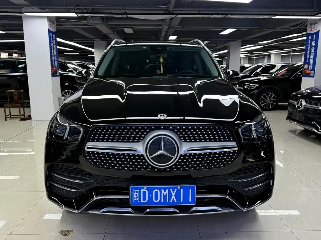 Mercedes-Benz GLE — фото 1