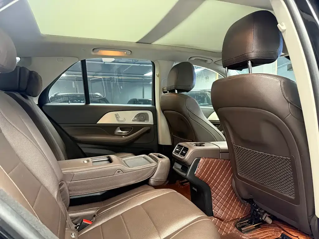 Mercedes-Benz GLE — фото 5