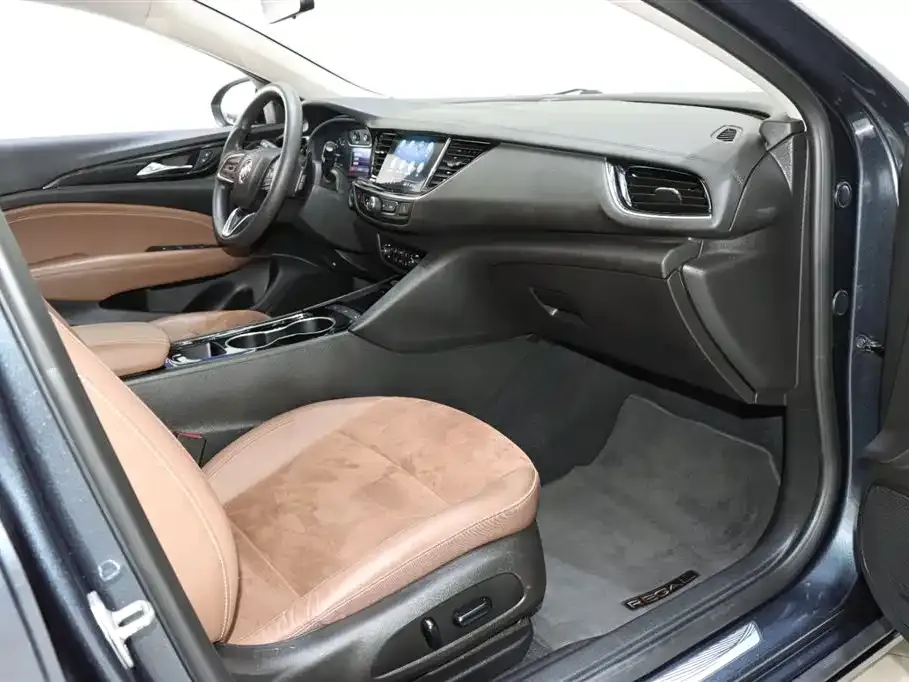 Buick Regal — фото 7