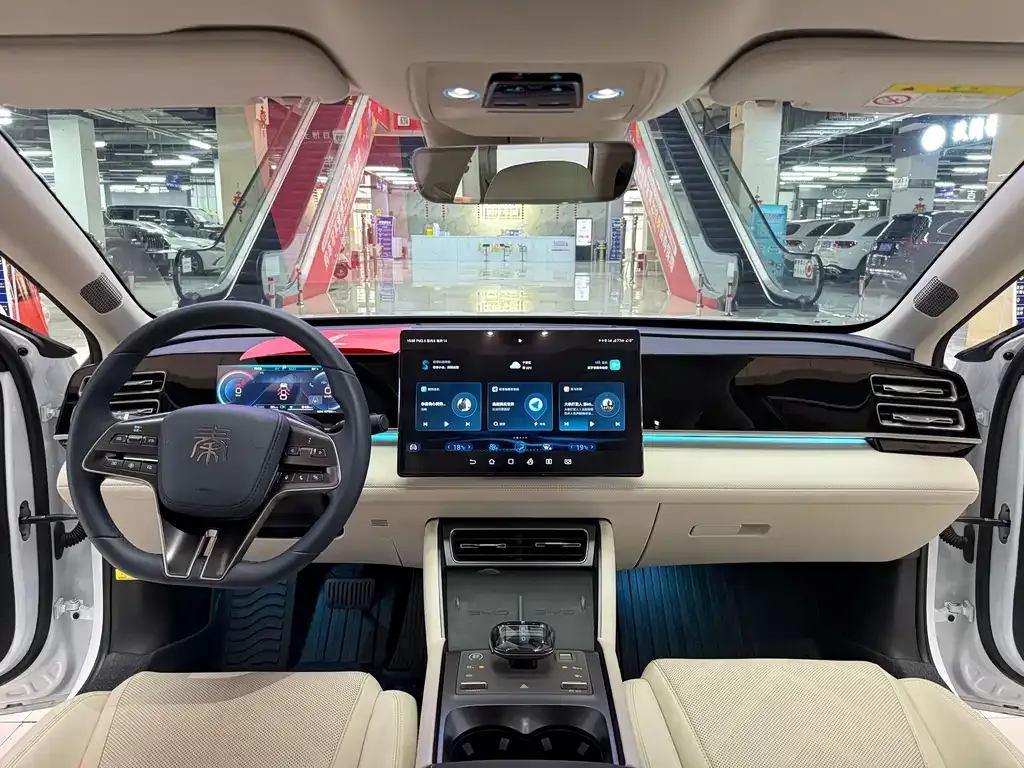 BYD Qin L — фото 7