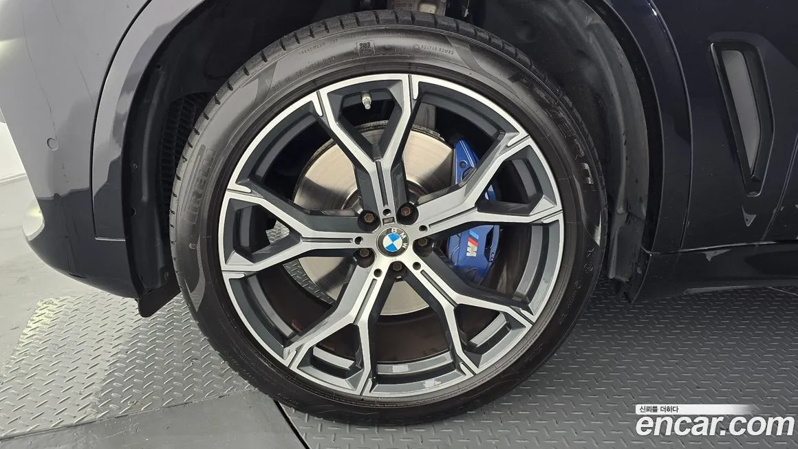 BMW X5 — фото 5