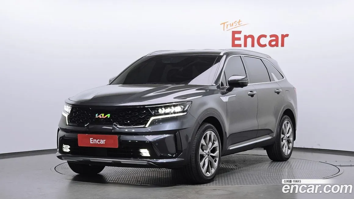 Kia Sorento — фото 1