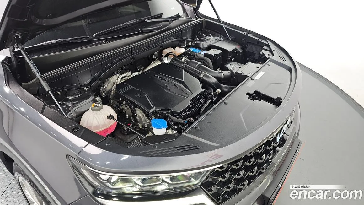 Kia Sorento — фото 6