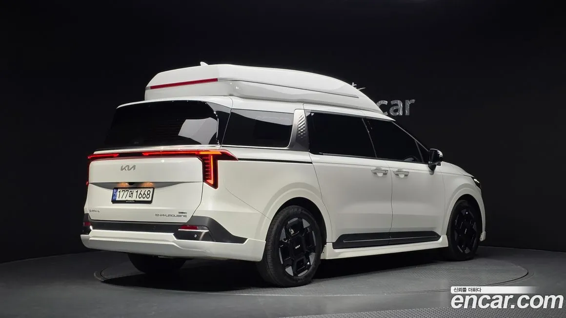 Kia Carnival — фото 2
