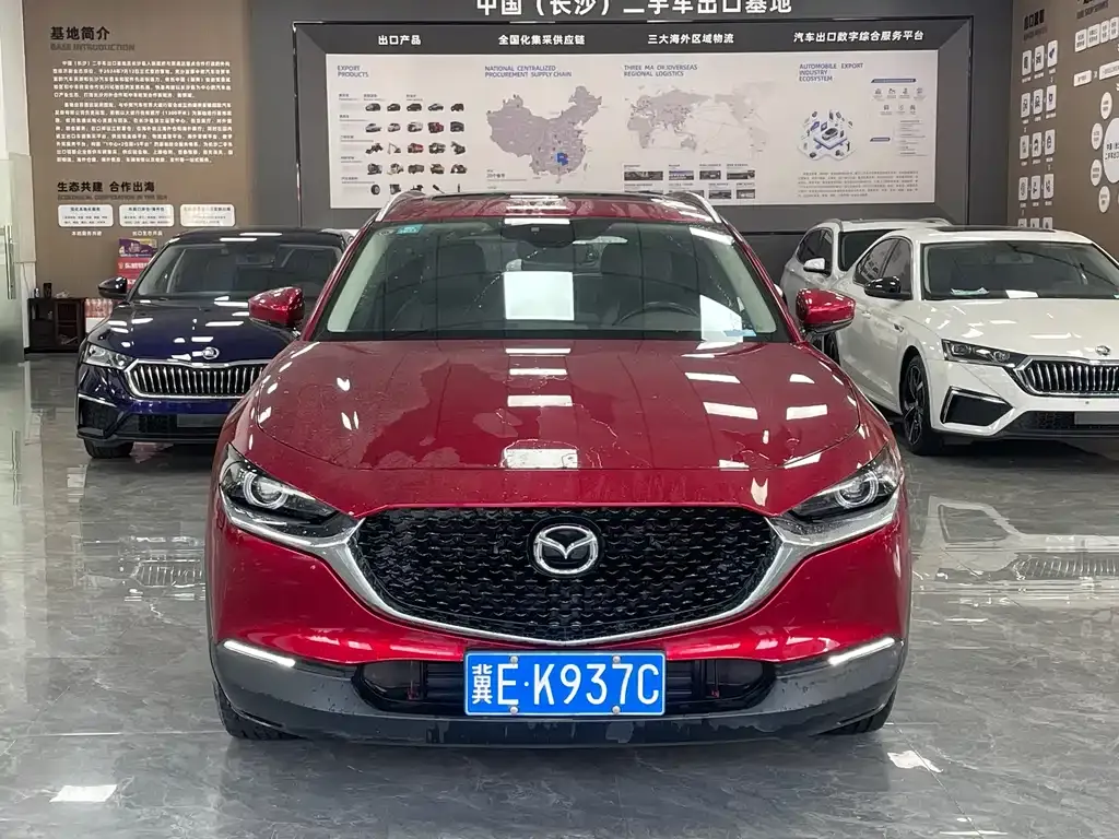 Mazda CX-30 — фото 2