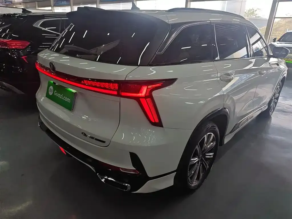 Changan CS75PLUS — фото 7