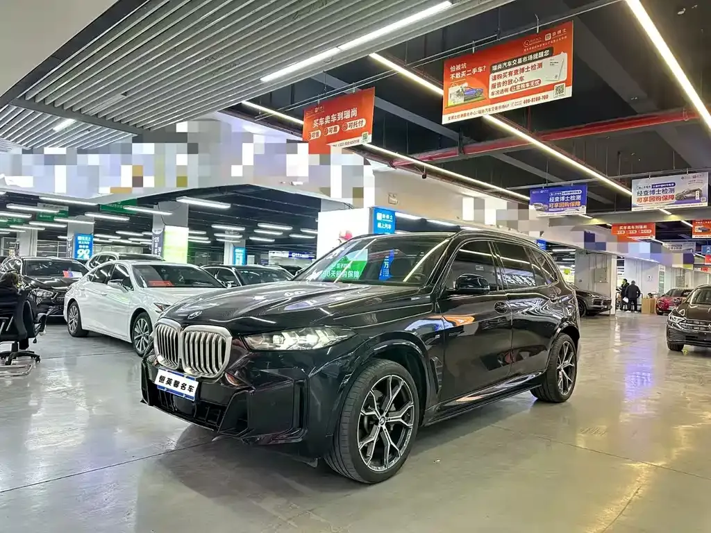 BMW X5 — фото 1