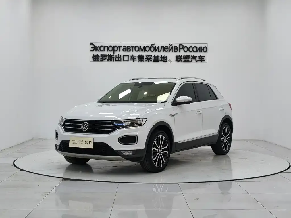Volkswagen T-Roc — фото 1