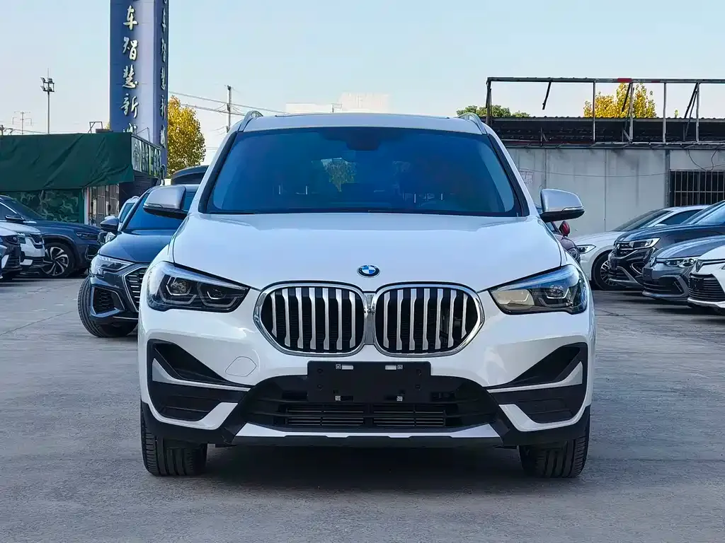 BMW X1 — фото 2