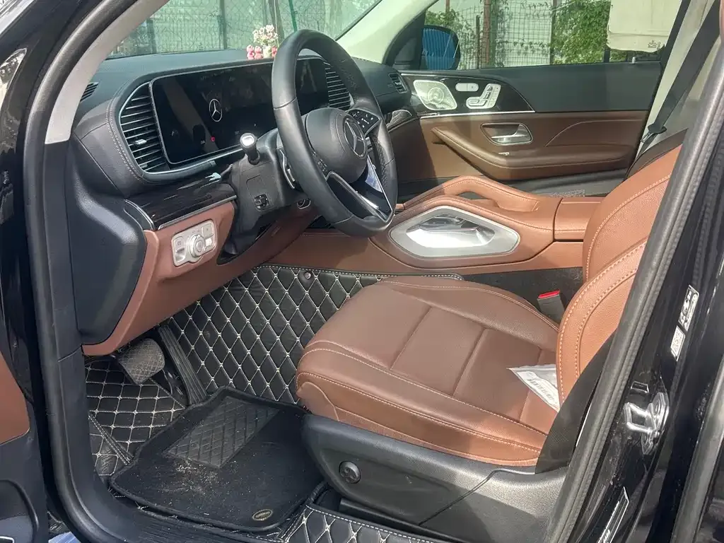 Mercedes-Benz GLE — фото 10