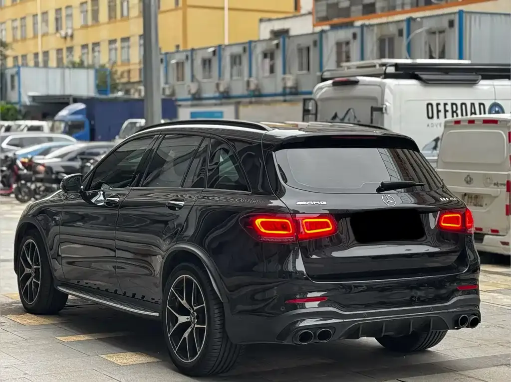 Mercedes-Benz GLC AMG — фото 6