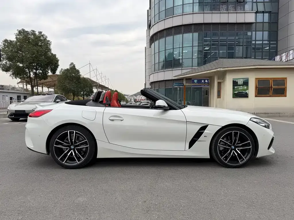 BMW Z4 — фото 6