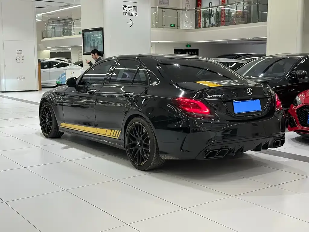 Mercedes-Benz C-Class AMG — фото 9