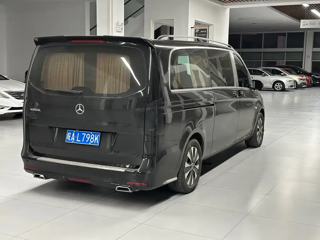 Mercedes-Benz Vito — фото 5