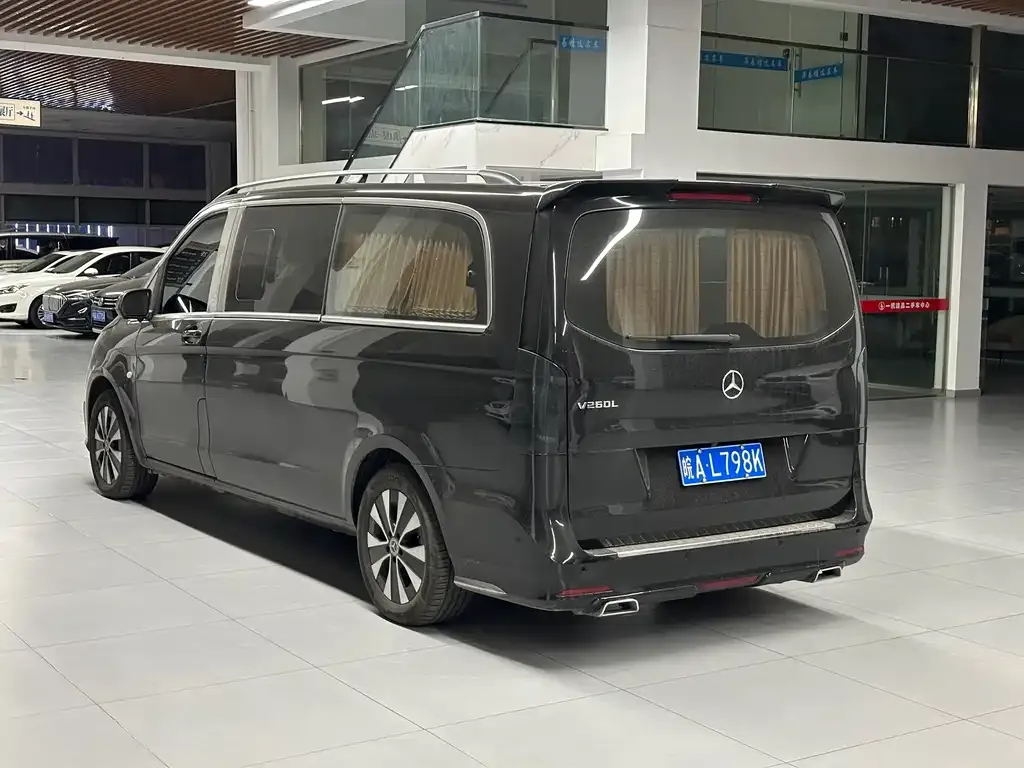 Mercedes-Benz Vito — фото 6