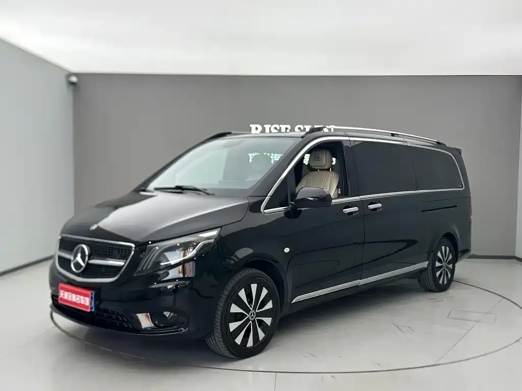 Mercedes-Benz Vito — фото 1