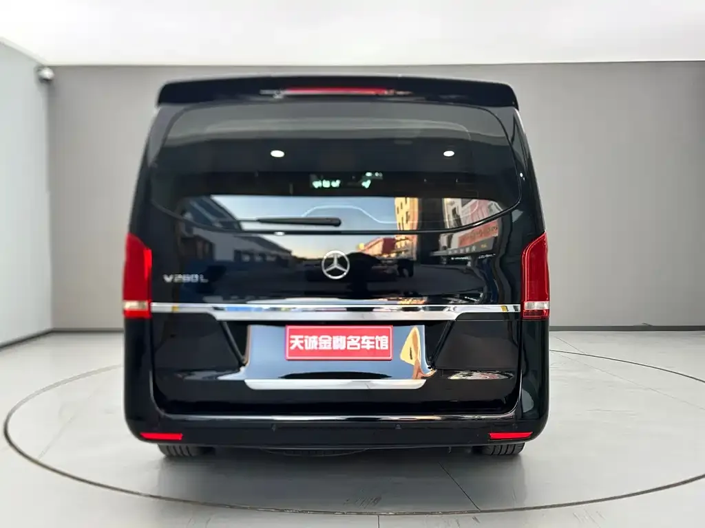 Mercedes-Benz Vito — фото 5