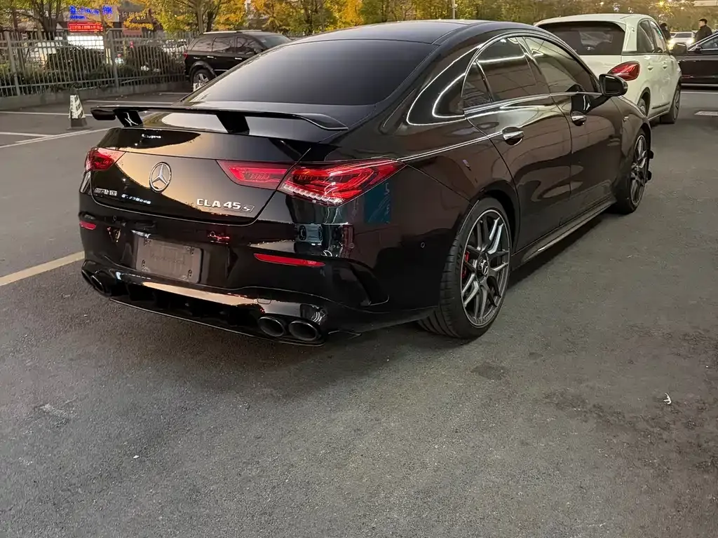 Mercedes-Benz CLA AMG — фото 4