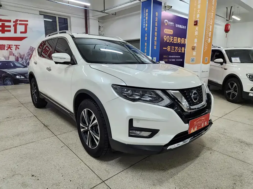 Nissan X-Trail — фото 2