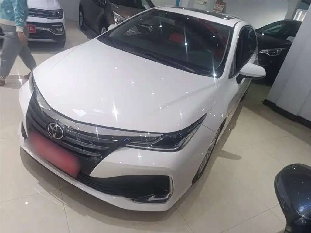 Toyota Allion — фото 1