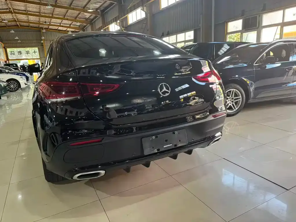 Mercedes-Benz GLE — фото 4
