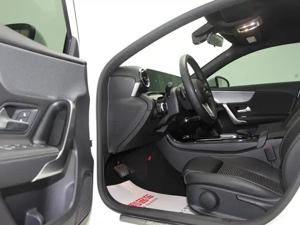 Mercedes-Benz A-Class (Import) — фото 8