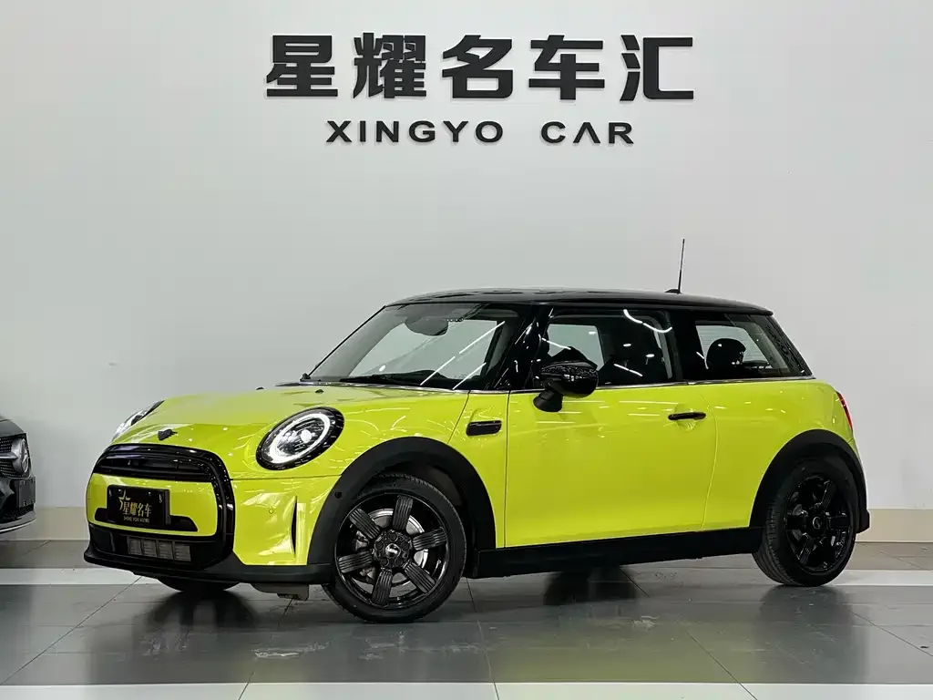 MINI Cooper (3-door) — фото 1