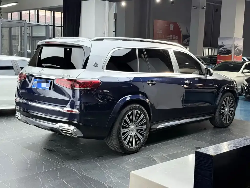 Mercedes-Benz GLS — фото 4