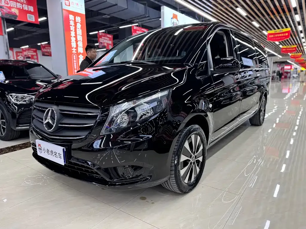 Mercedes-Benz Vito — фото 1