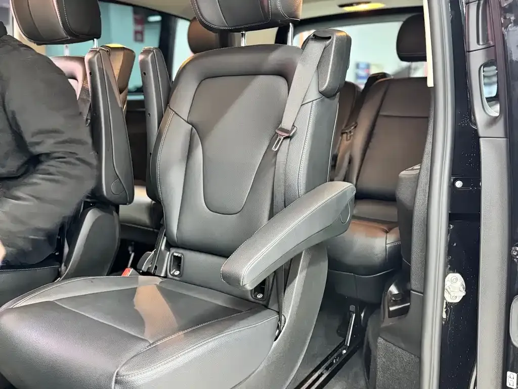 Mercedes-Benz Vito — фото 7
