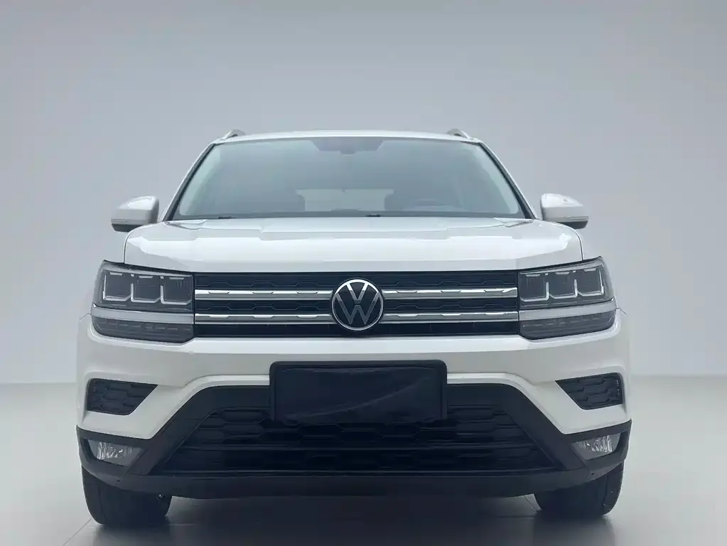 Volkswagen Tharu — фото 2