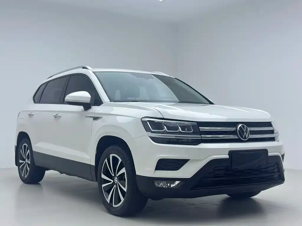 Volkswagen Tharu — фото 3
