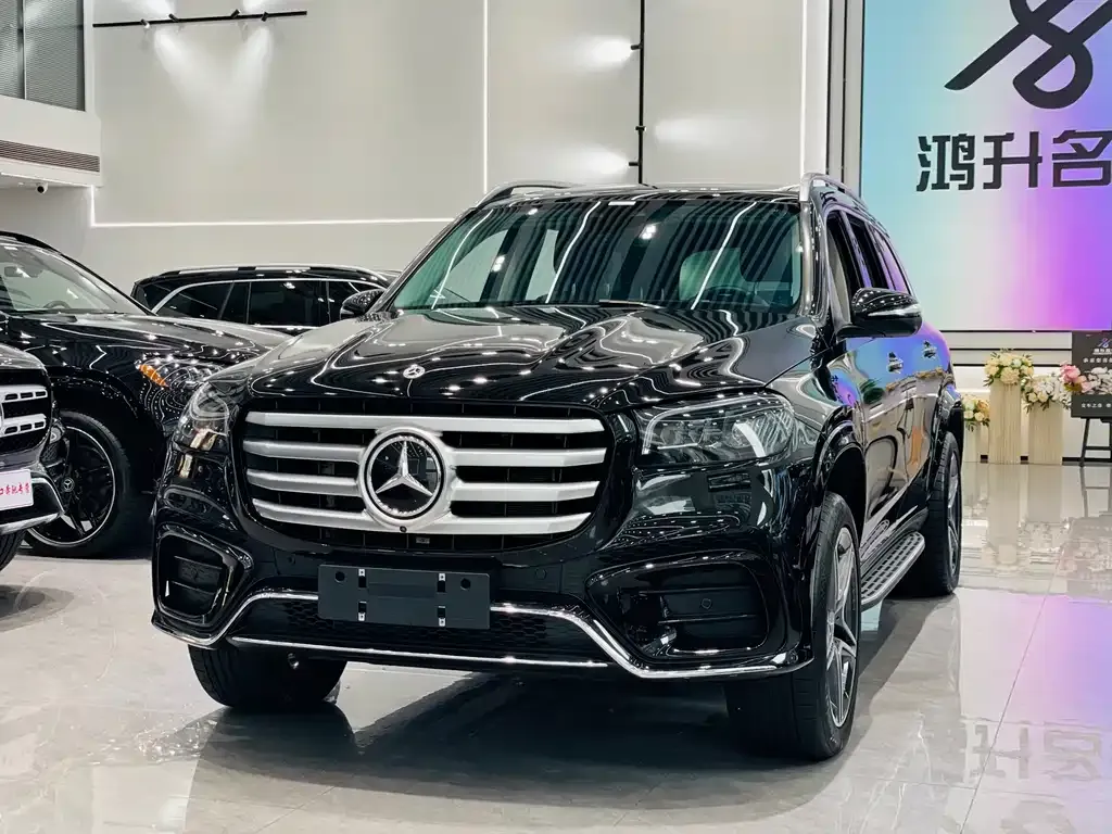 Mercedes-Benz GLS — фото 1