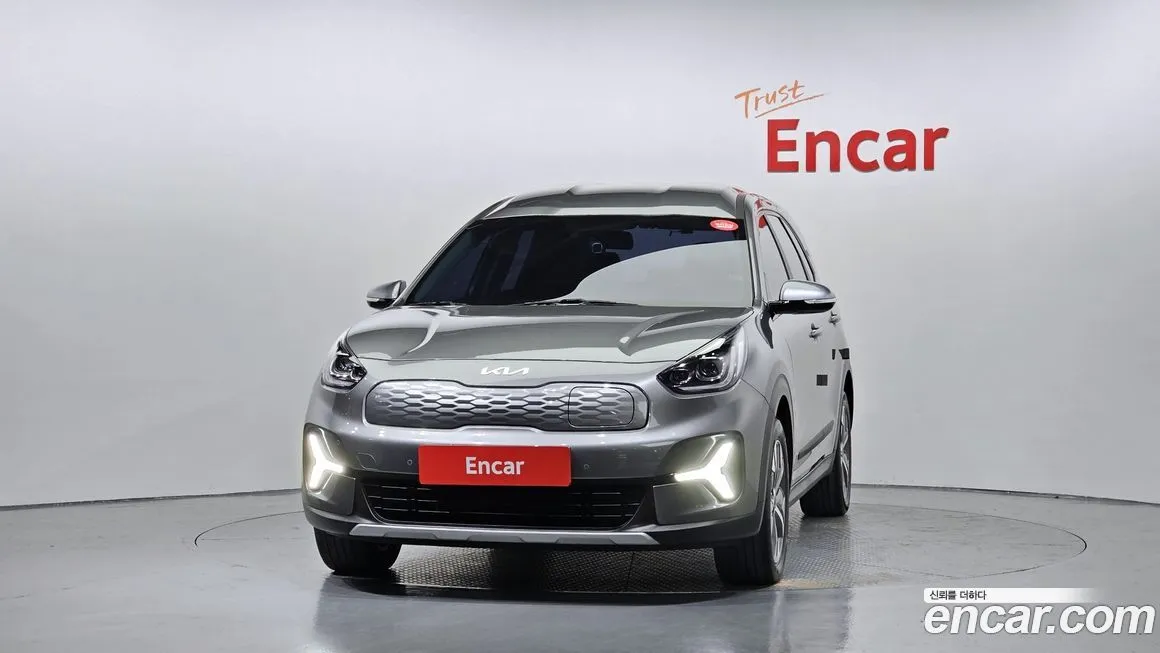 Kia Niro — фото 3