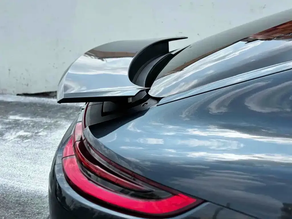 Porsche Panamera Hybrid — фото 10