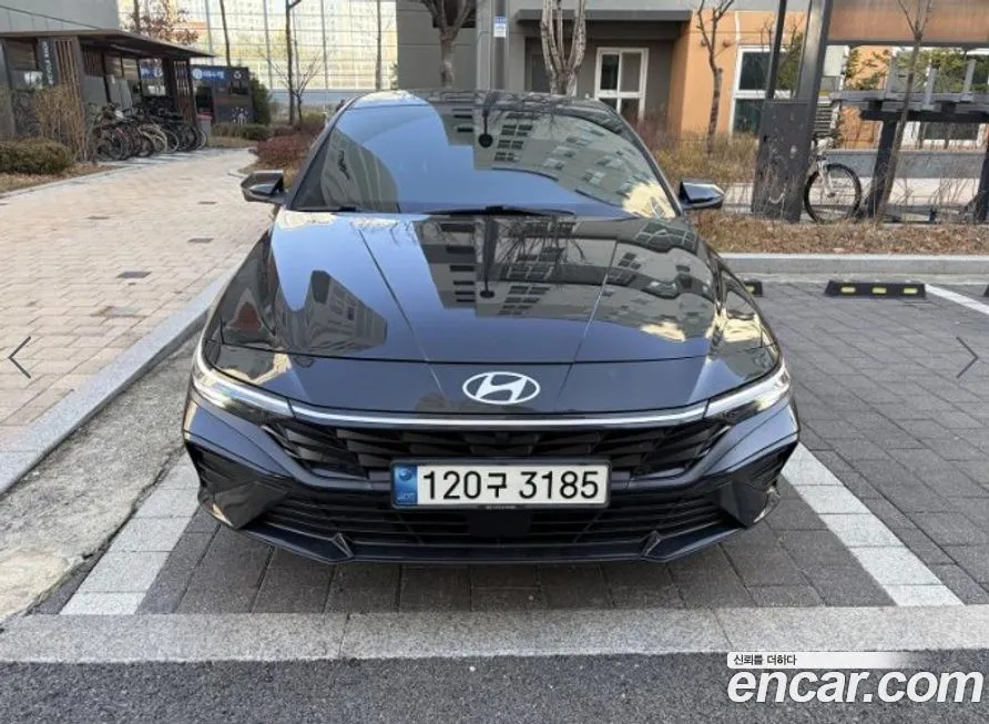 Hyundai AVANTE — фото 1