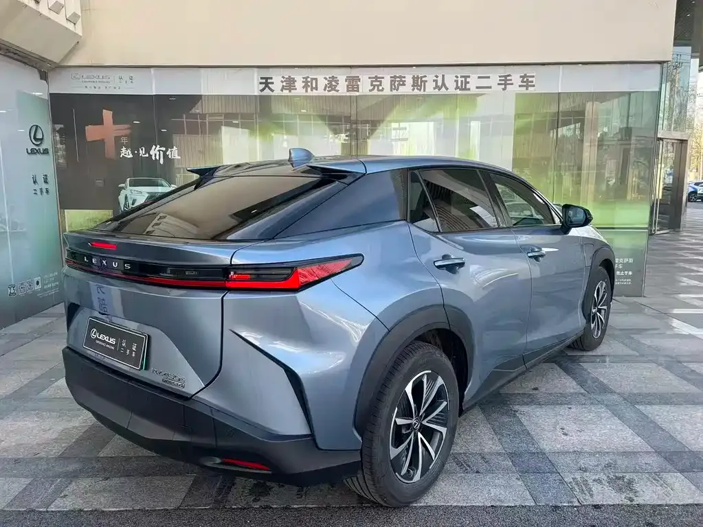 Lexus RZ — фото 5