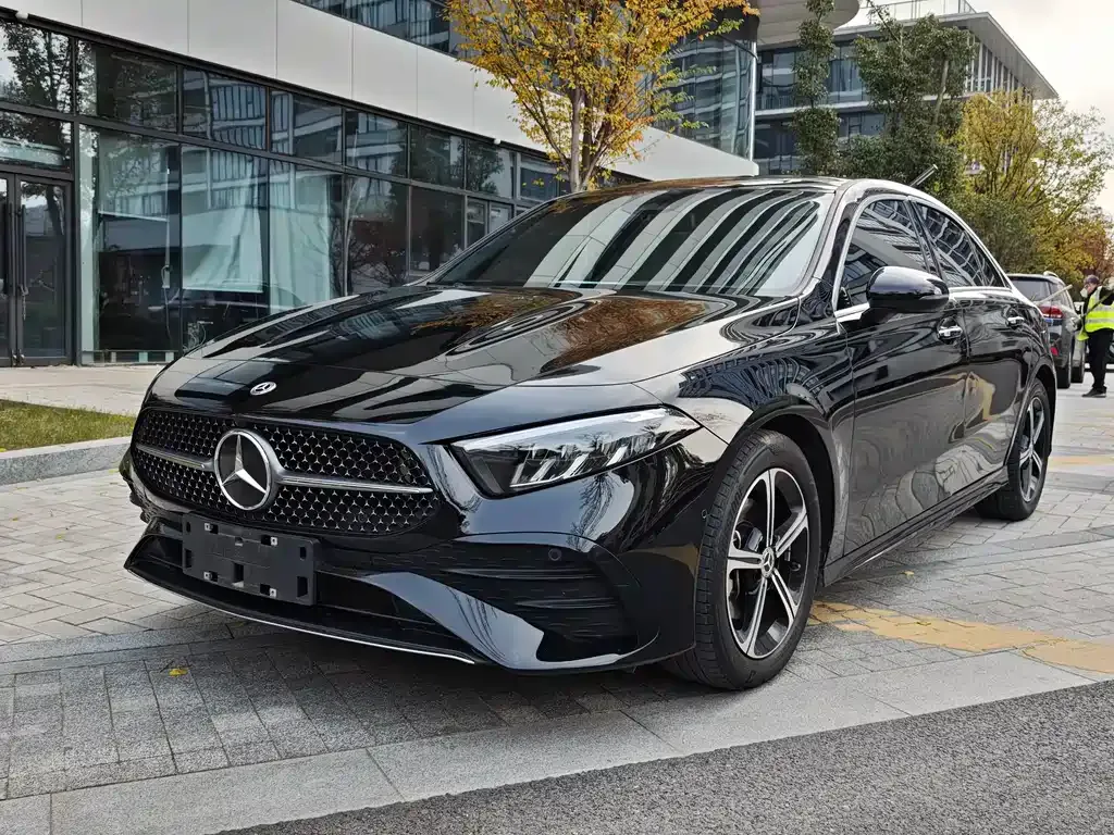 Mercedes-Benz A-Class — фото 3
