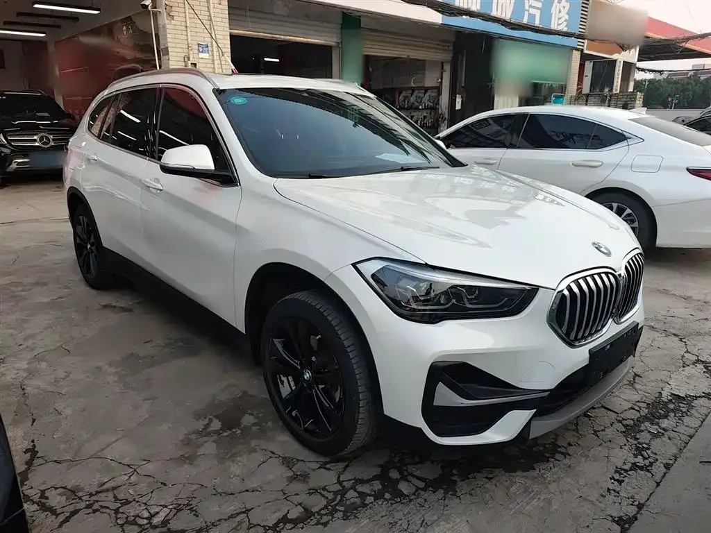 BMW X1 — фото 4
