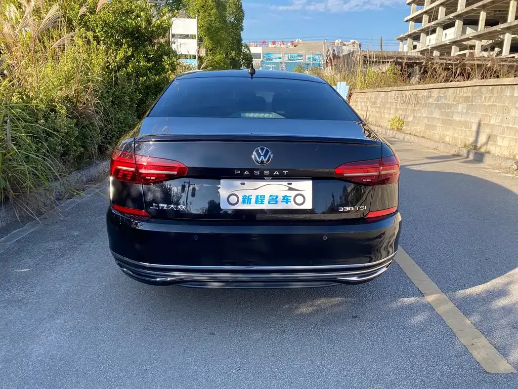 Volkswagen Passat — фото 5