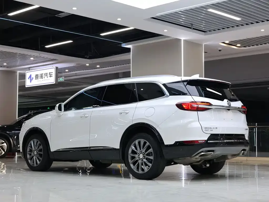 Buick Enclave — фото 4