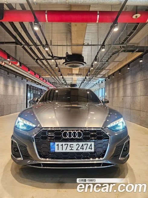 Audi A5 — фото 1