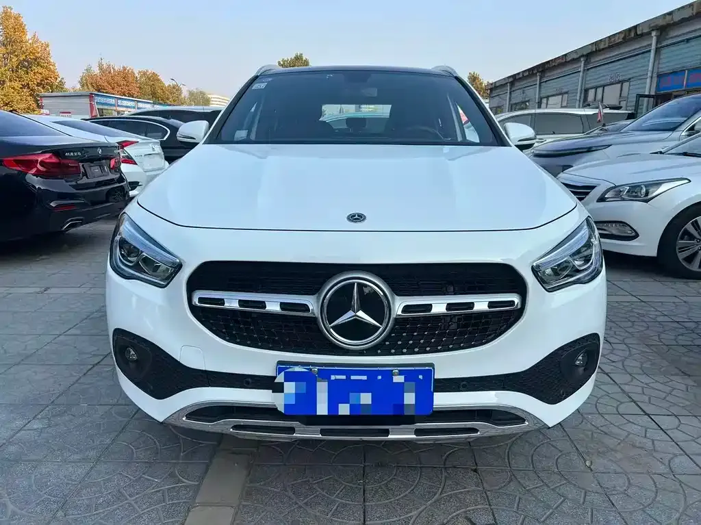 Mercedes-Benz GLA — фото 2