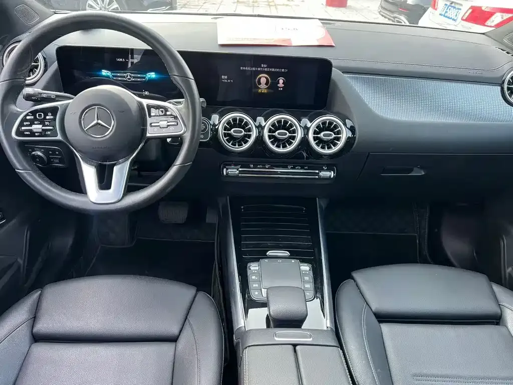 Mercedes-Benz GLA — фото 5
