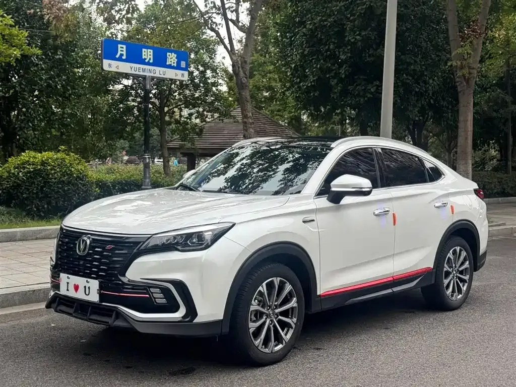 Changan CS85 COUPE — фото 1