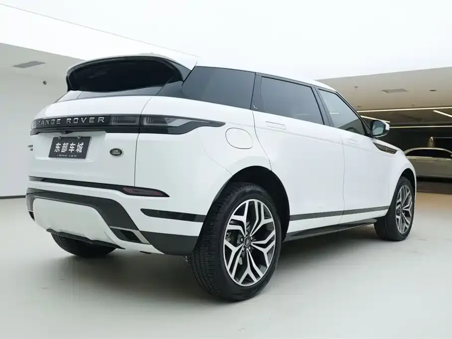 Land Rover Evoque PHEV — фото 6