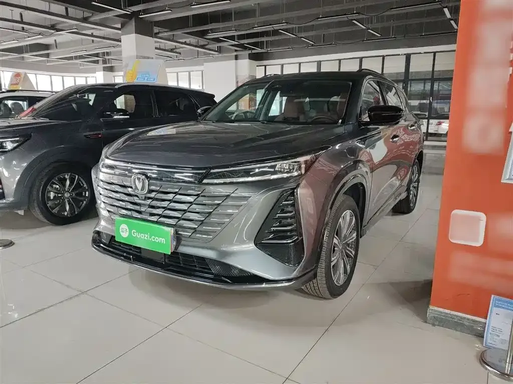 Changan CS75PLUS — фото 2
