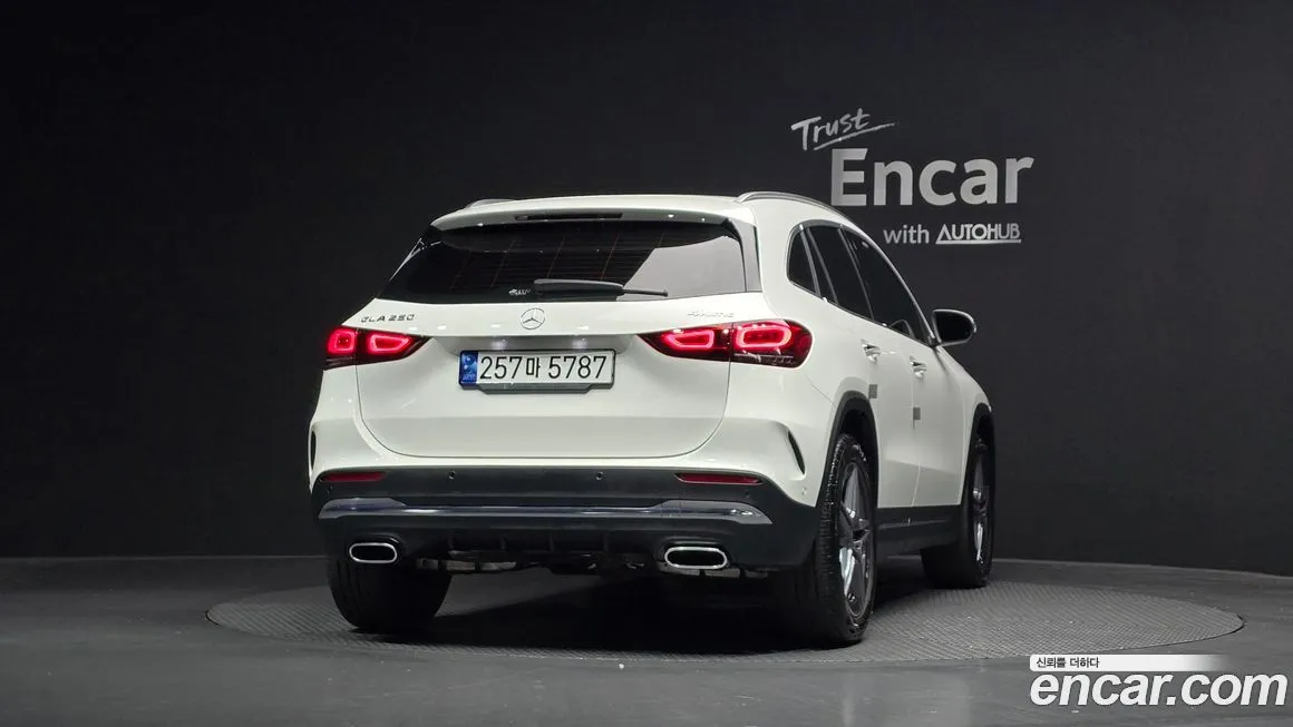 Mercedes-Benz GLA-Class — фото 4